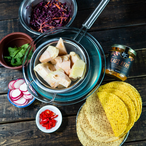 Ingredients to make a pulled jackfruit curry taco using kopi thyme kari ayam