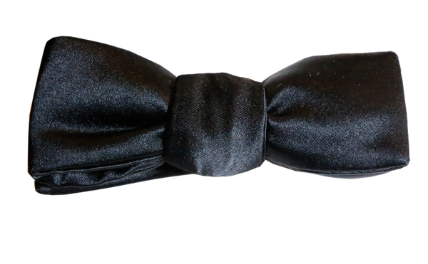 black slim batwing silk bow tie