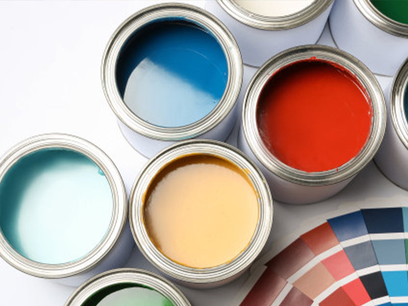 Pots de peinture avec pantone