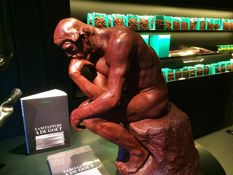 Statue Le Penseur de Rodin en chocolat