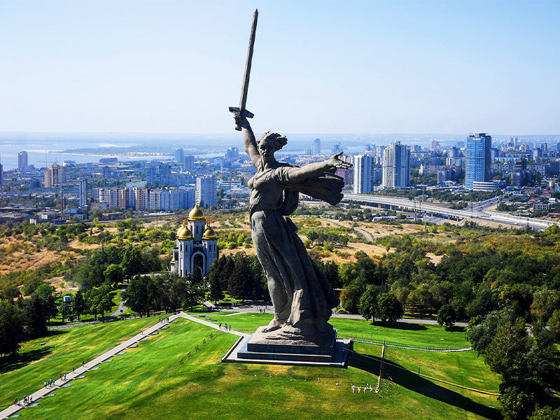 Statue géante Russe la mère patrie appelle