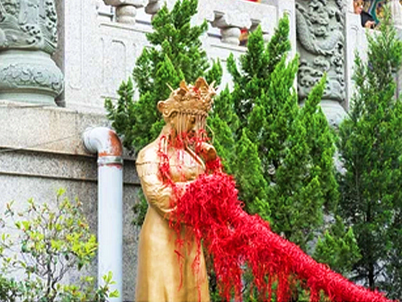 Statue de  Chong Fah Cheong The Red Thread