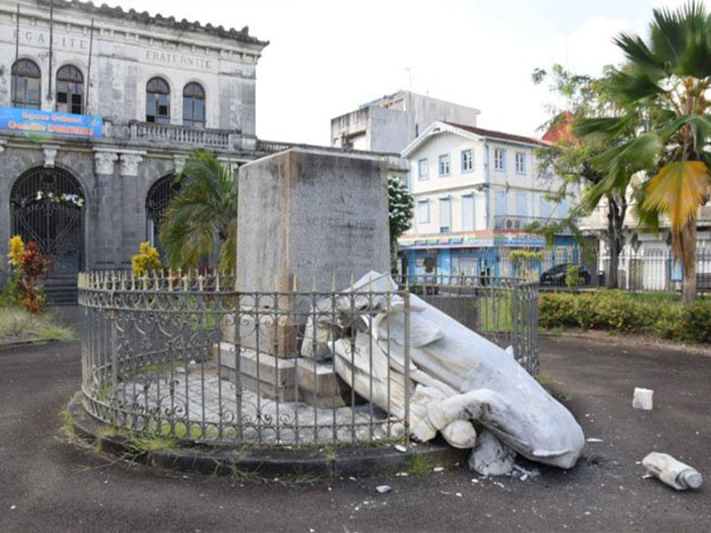 Statue détruite