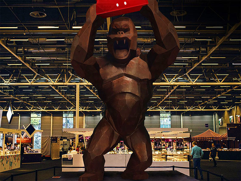 Statue géante en chocolat de gorille