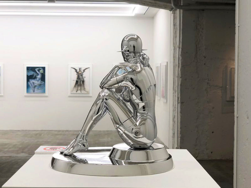 Statue robot de Hajime Sorayama