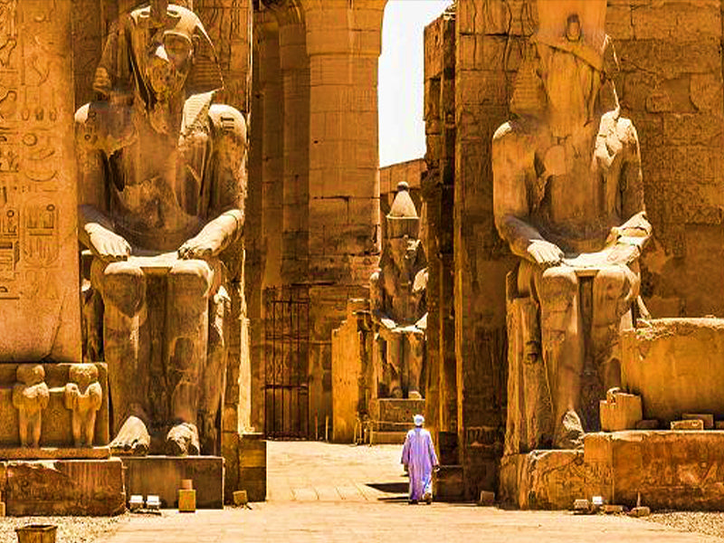 Statues géantes Égyptienne
