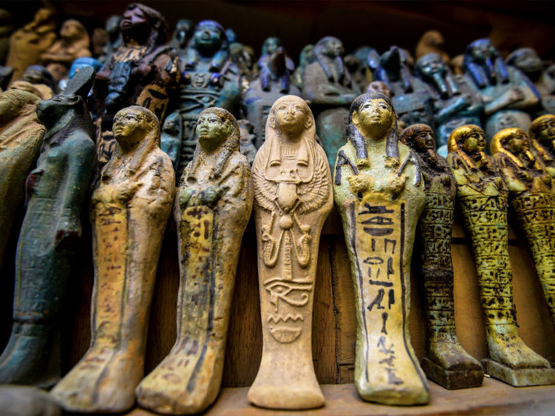 petites statues Égyptiennes sarcophage