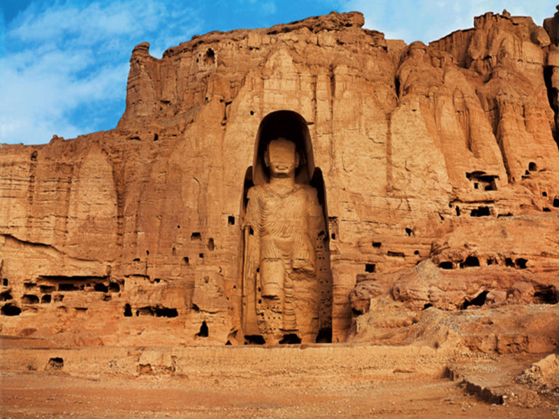 sculpture géante Les Bouddhas de Bâmiyân