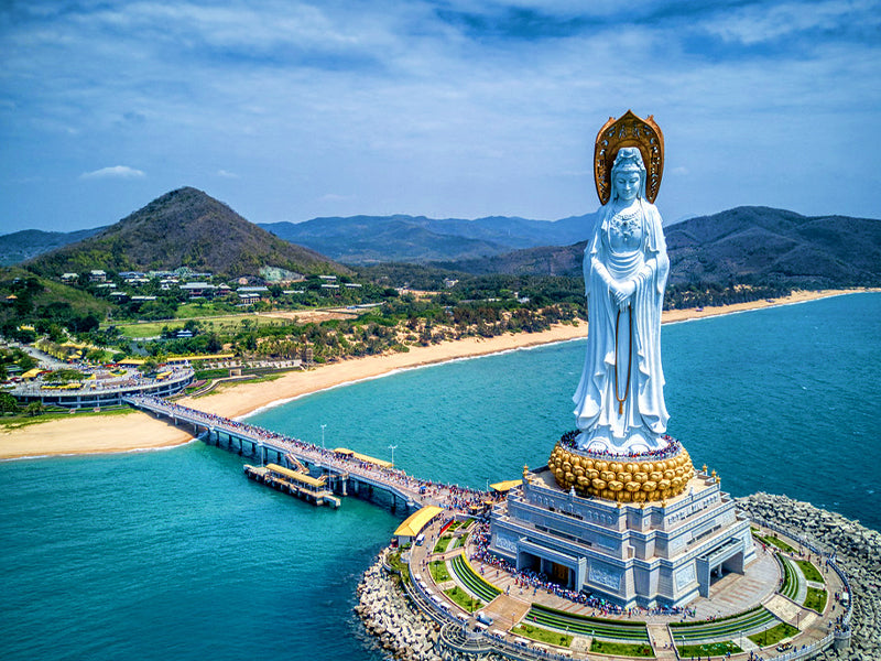 statue de la déesse Guan yin du mont Emei