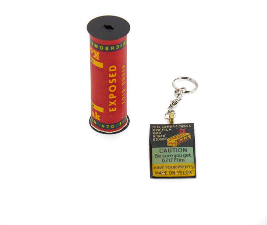 LightAndTimeArt Vintage Kodak 616 Roll Film Keychain, Unique Gifts for Him and Her, Photographer Gift Style 1
