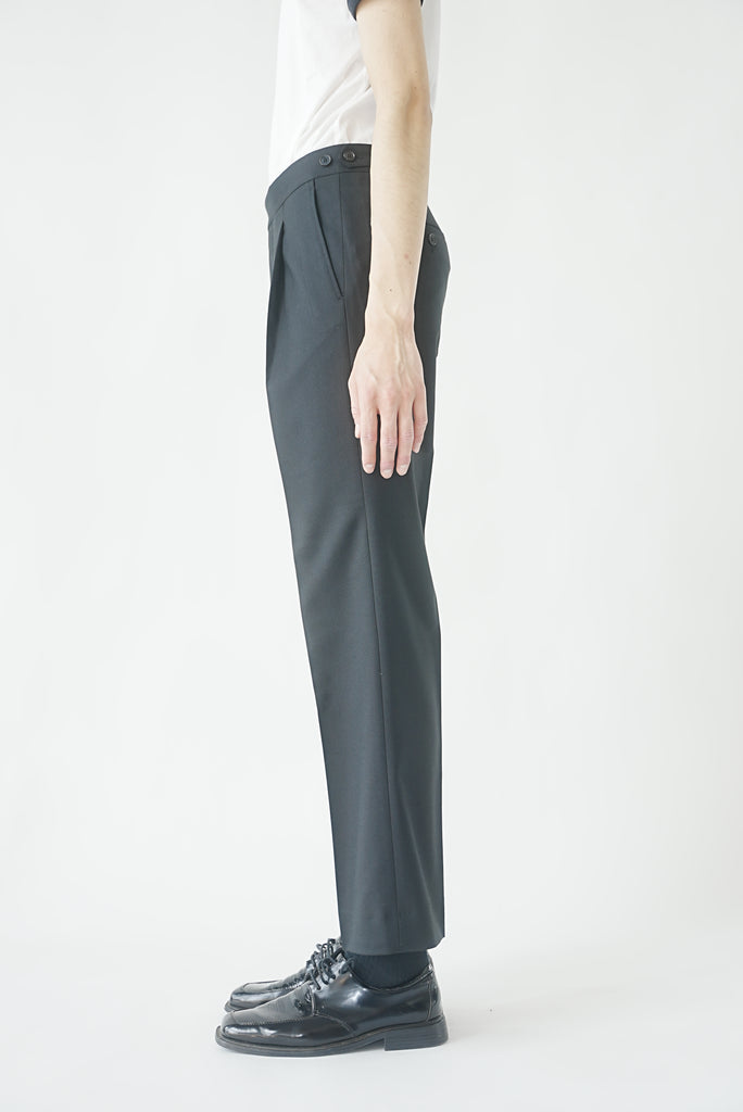 CMMN SWDN SS23 OTTO WIDE LEG TROUSERS BLACK – STRONG