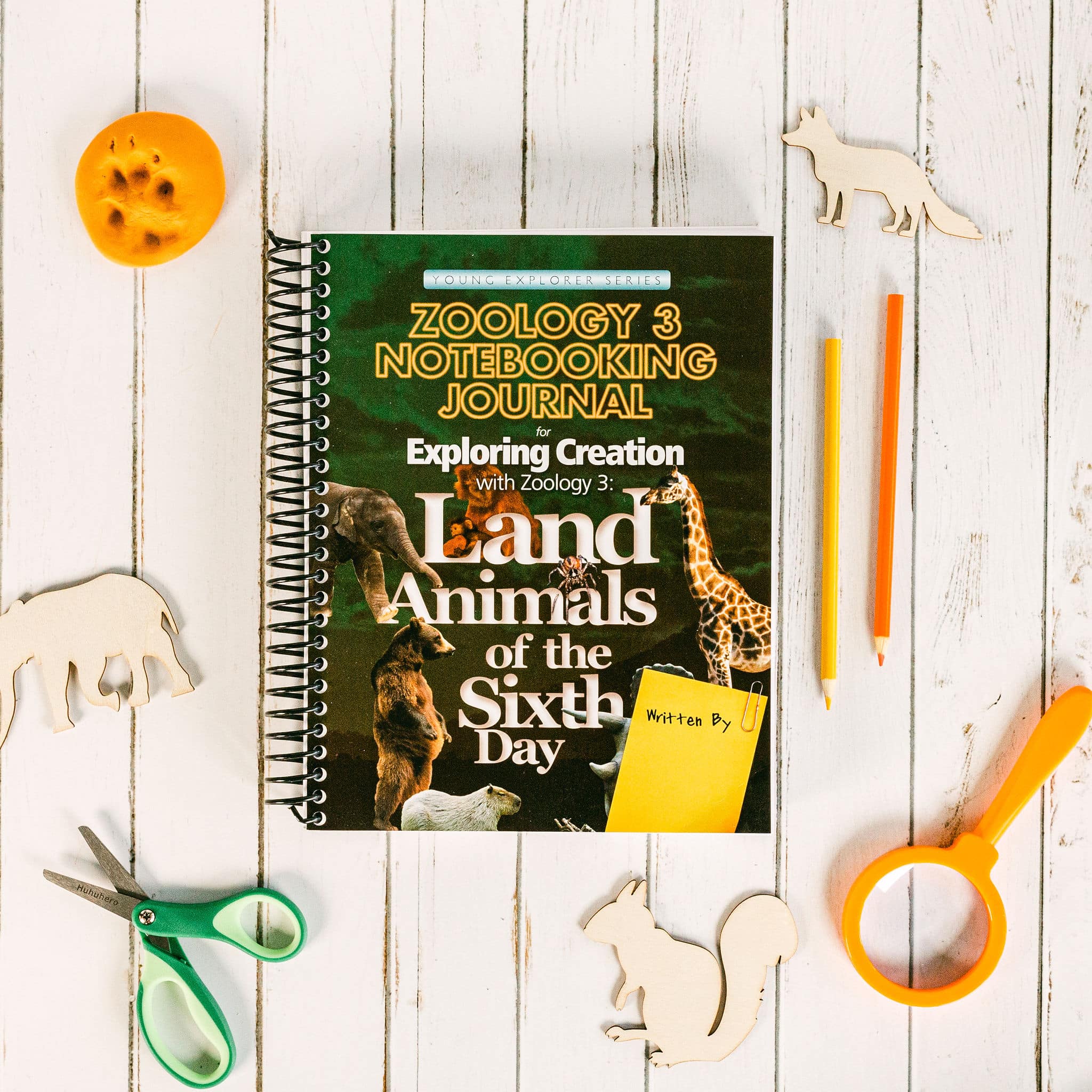 Apologia Exploring Creation with Zoology 3: Land Animals Notebooking Journal, 9781935495130