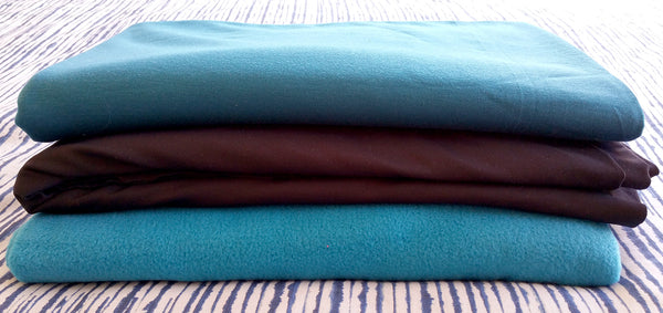Knit, medium weight, plain fabrics