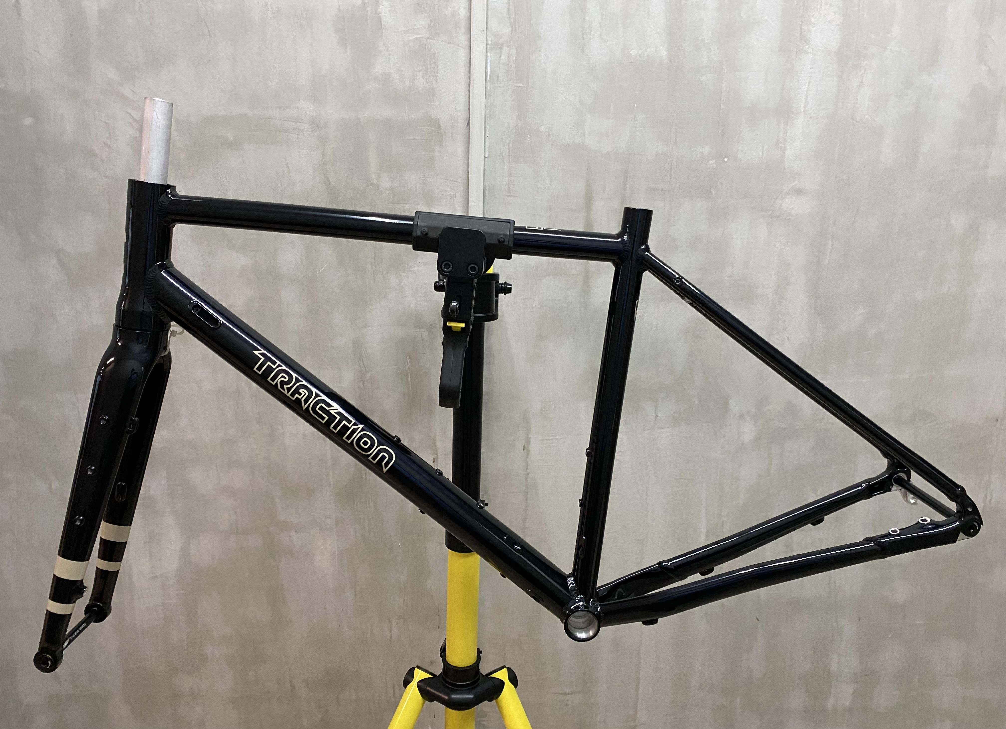 Traction Gritt Frameset Tambay Cycling Hub