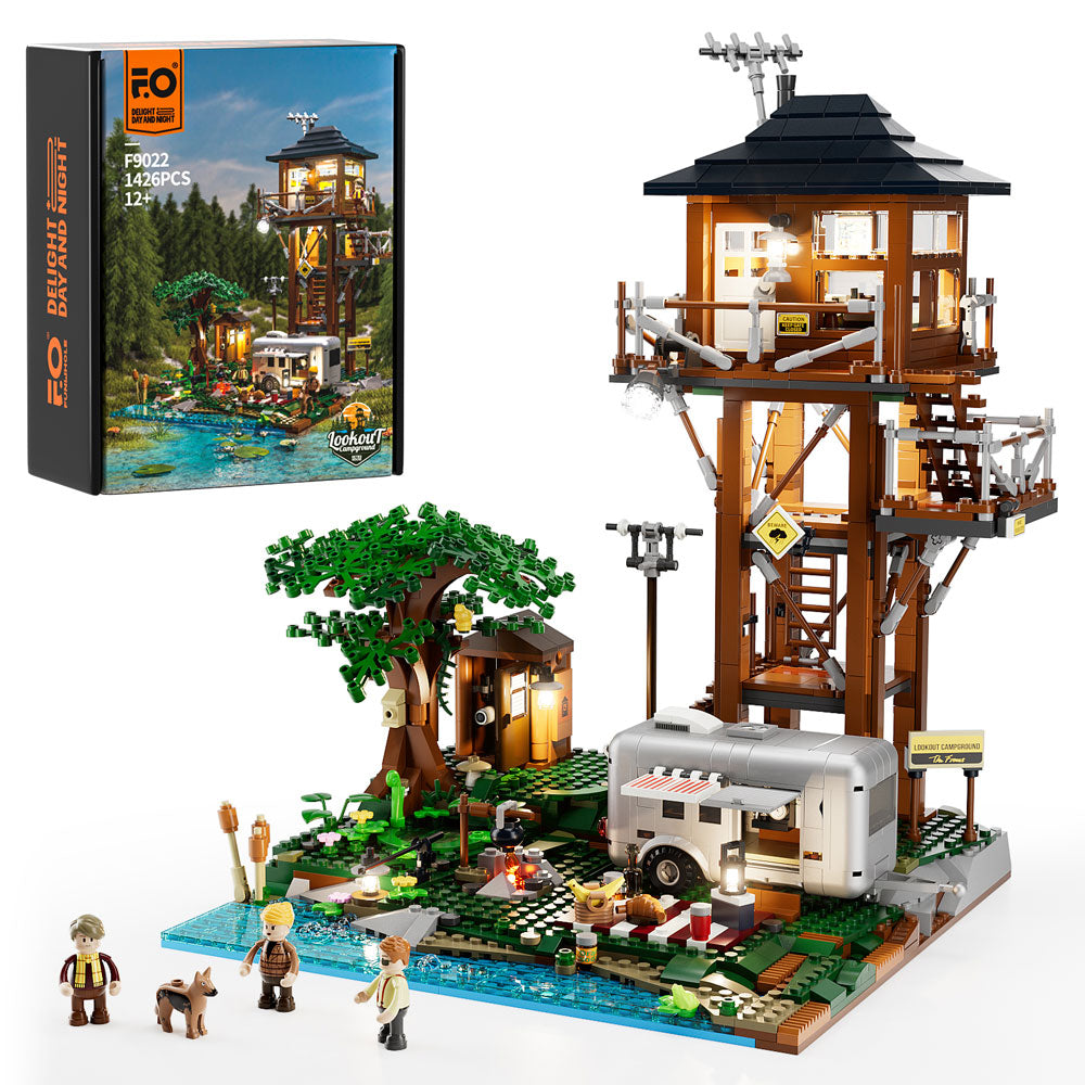 Funwhole Wood Cabin FH9001 With Lights Nova Town City Creator