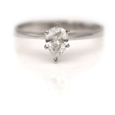 solitaire-engagement-rings