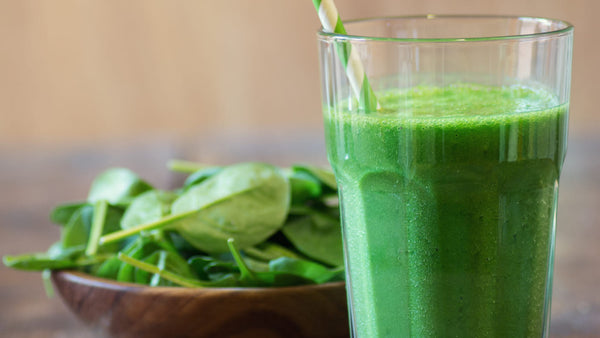 nourish-vegan-food-delivery-catering-houston-health-benefits-spinach-smoothie-cg