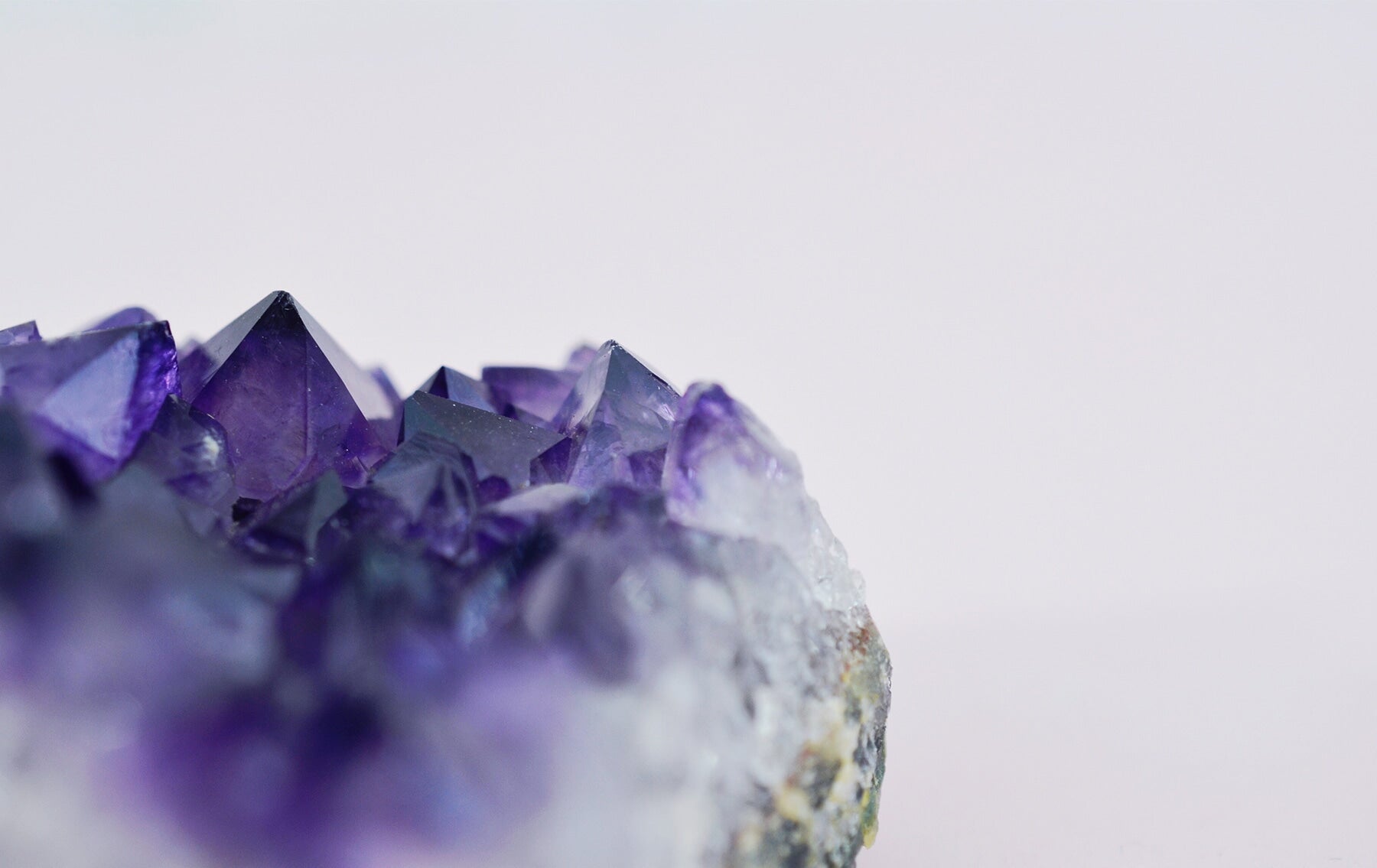amethyst and meditation, reiki and intuition