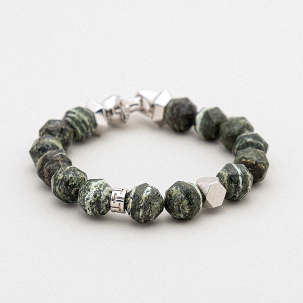 Customization Showcase 2 - Beaded Bracelet with Meteorite