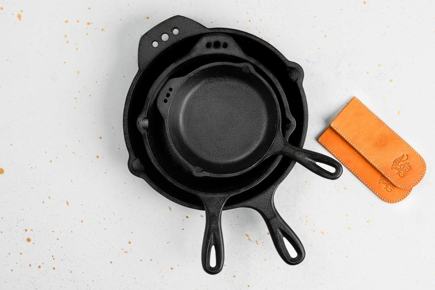 Cast Iron Skillet - 13.25” Dimensions & Drawings