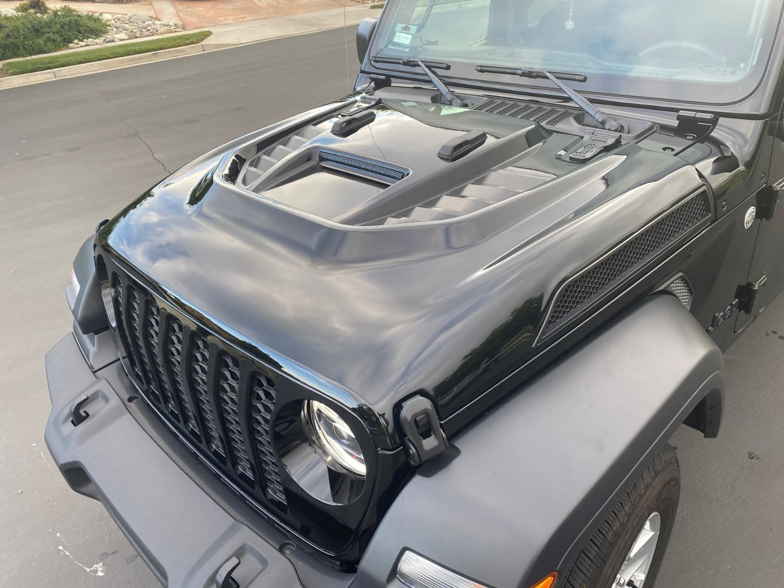 Trail Ops Rubicon Style Hood – Jeepsters