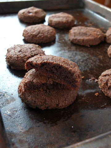 Chocolate Cake Cookies (paleo & vegan)