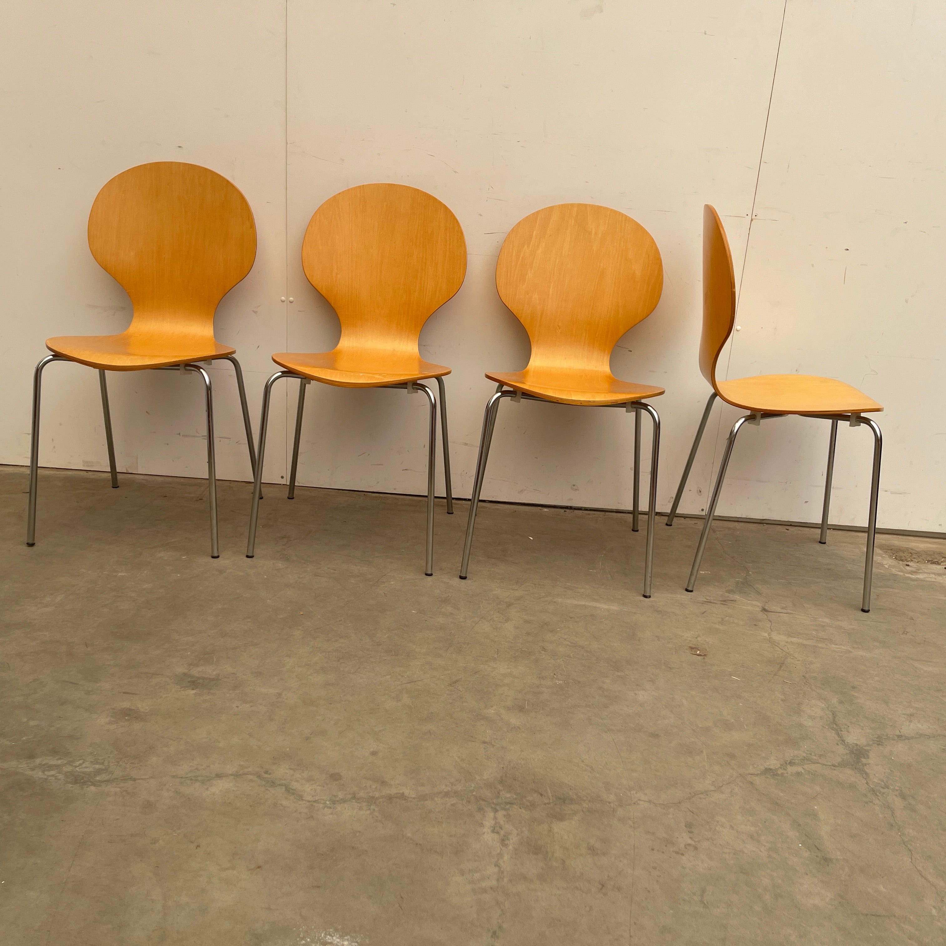 Onze onderneming intern Eik 4 x Vintage Design "Vlinderstoel" Stoel Set – mamakringloop.nl