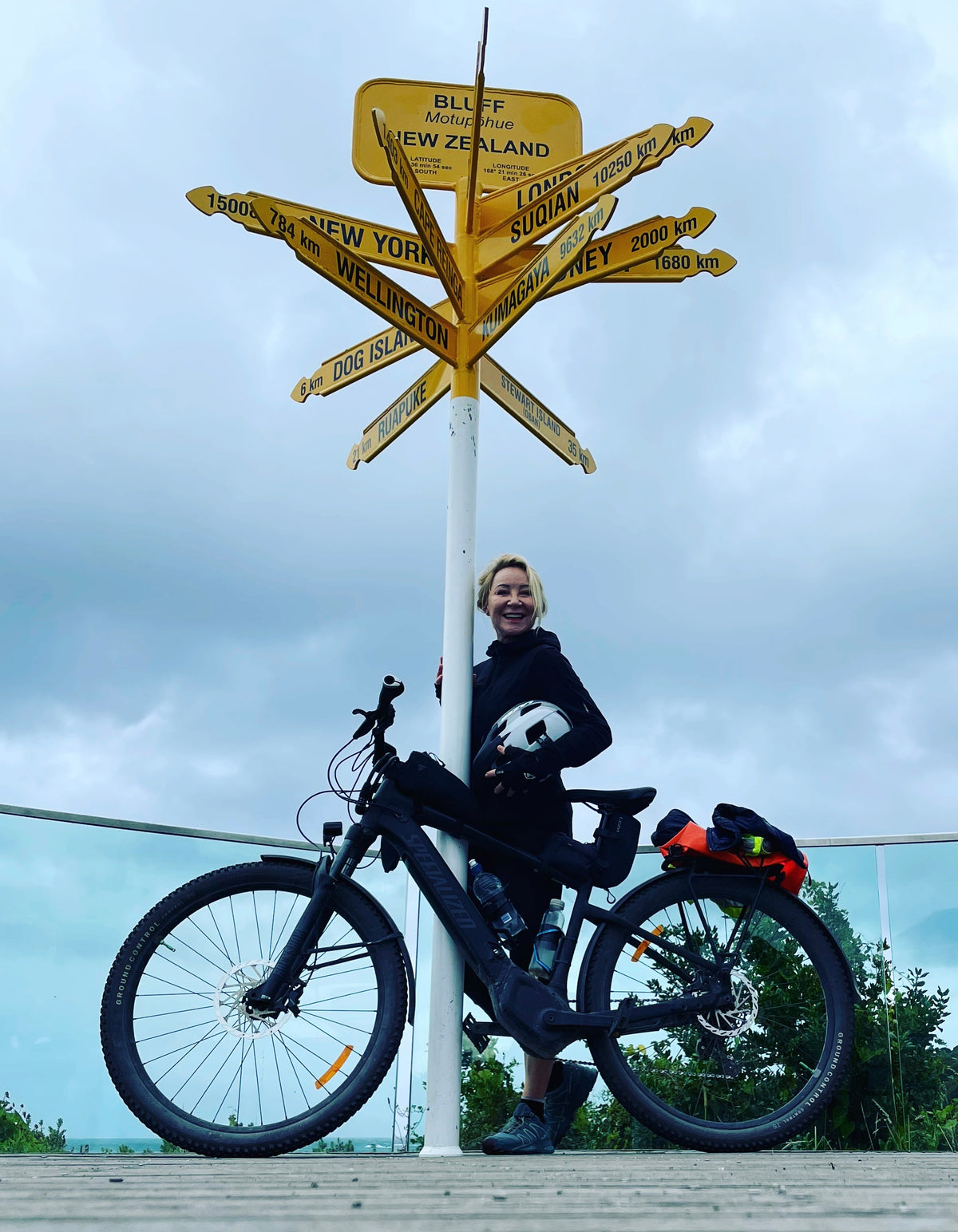 Cycle Trail Tour Aotearoa - Denise Map Art