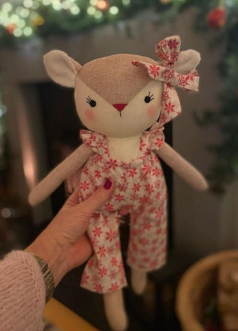 handmade deer doll dressed in christmas clothes made with studio seren deer sewing pattern