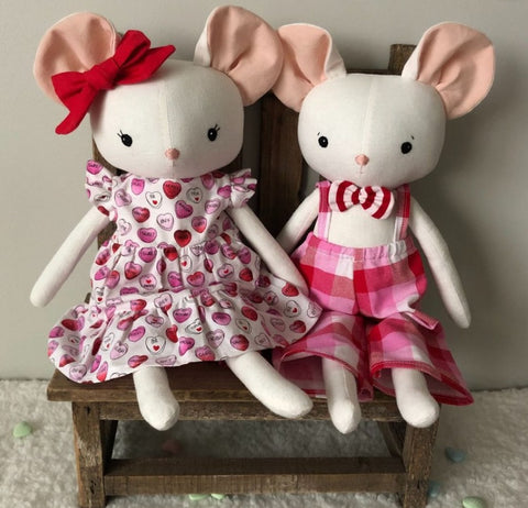 handmade mouse dolls dressed in valentines day clothes made with studio seren mouse sewing pattern