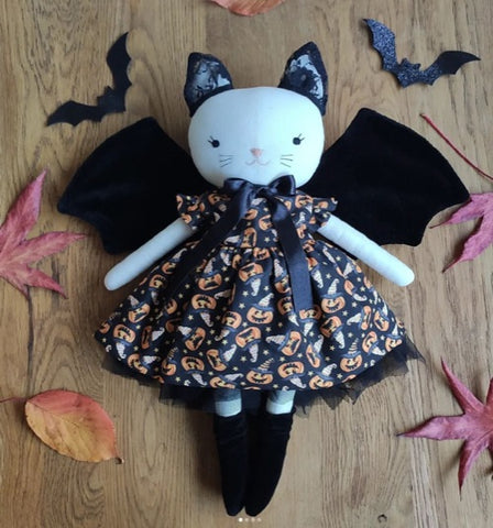 handmade Halloween-themed cat doll made with Studio Seren cat sewing pattern