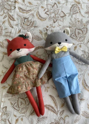 handmdade fox dolls made with Studio Seren fox sewing pattern