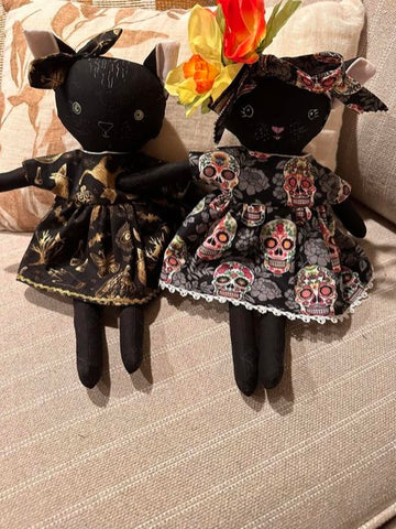 handmade Halloween-themed cat dolls made with Studio Seren cat sewing pattern