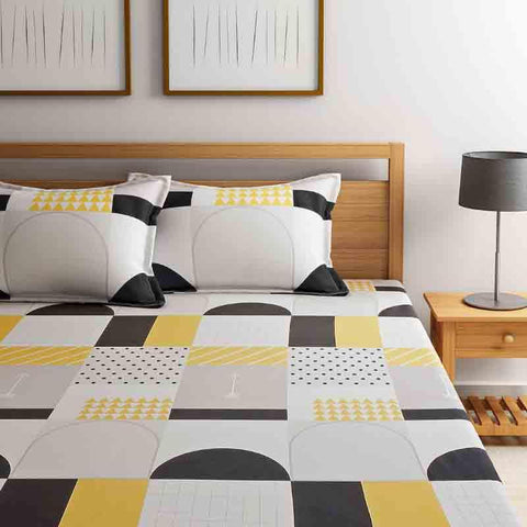 Alpha Geometric Bedsheet