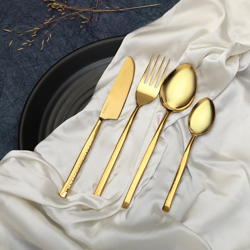 Buy Chroma Cutlery Set - Four Piece Set Cutlery Set from Vaaree
