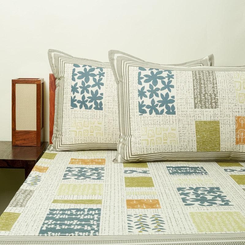 Buy Patch Catch Bedsheet - Grey & Green Bedsheets from Vaaree