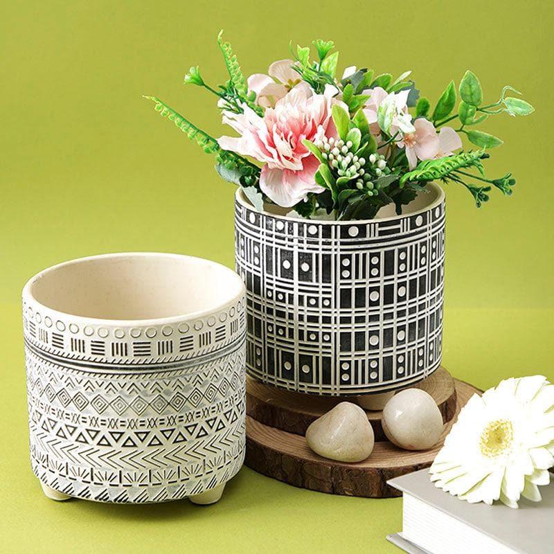 

Evrin & Clara Planter - Set Of Two, Black;white