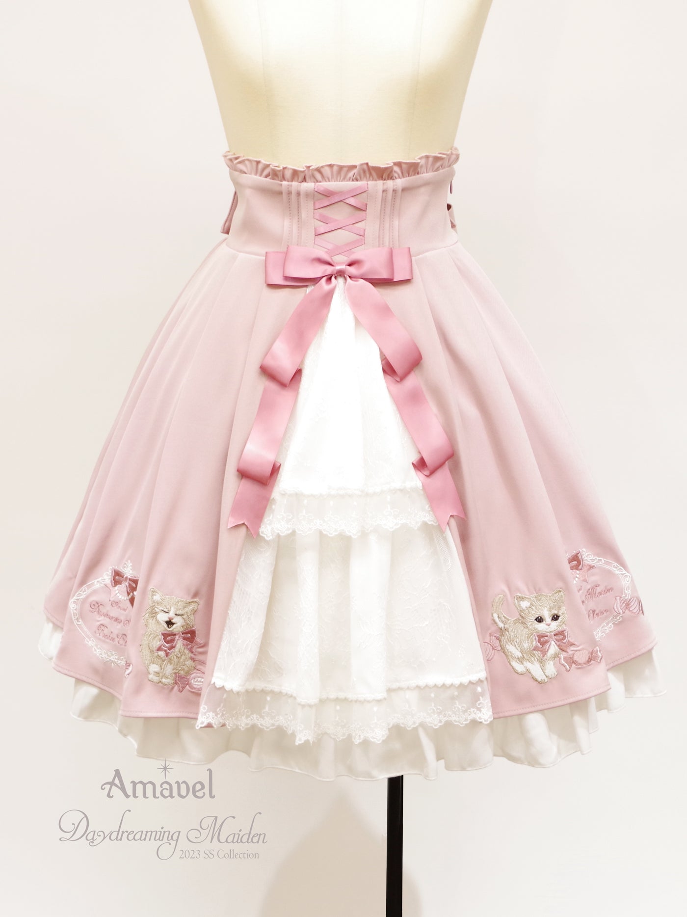 Amavl Bonbon Ribbon Chaton スカート | clinvida.com.br