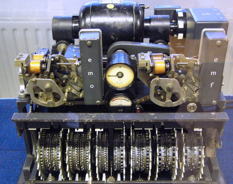 Lorenz code machine assembly and rotors