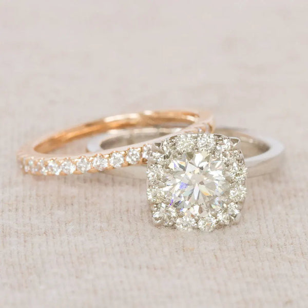 Round solitiare diamond ring and rose gold diamond band
