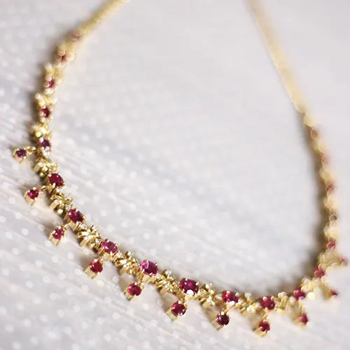 Red gemstone diamond necklace