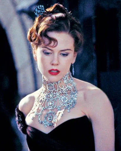 Nicole Kidman wearing diamond necklace