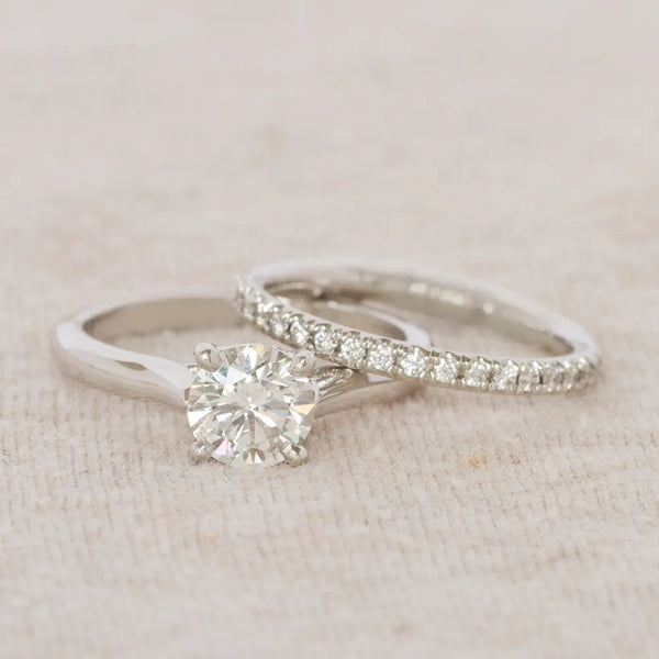 Wedding bands to pair outlet with solitaire
