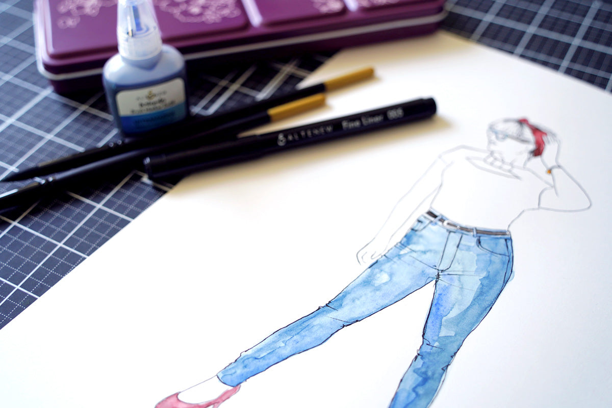 Color your sketches with beautifully pigmented watercolors for beginners!