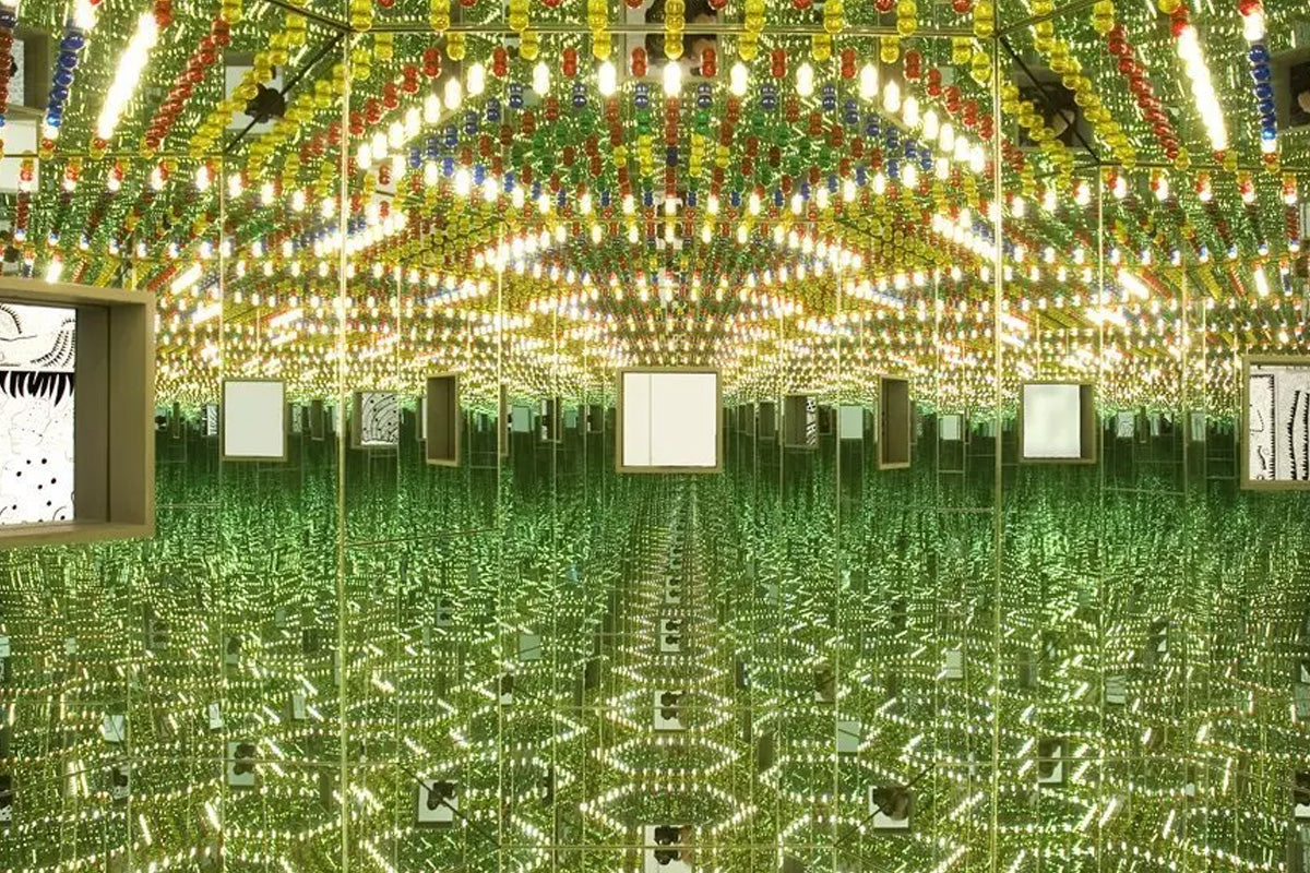 Infinity Mirrored Room - Love Forever, 1994