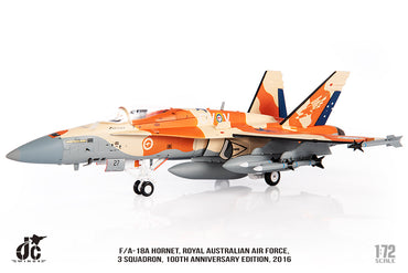 Pre-Order JC Wings JCW-72-SU20-001 1:72 SU-22 Fitter Libyan Air