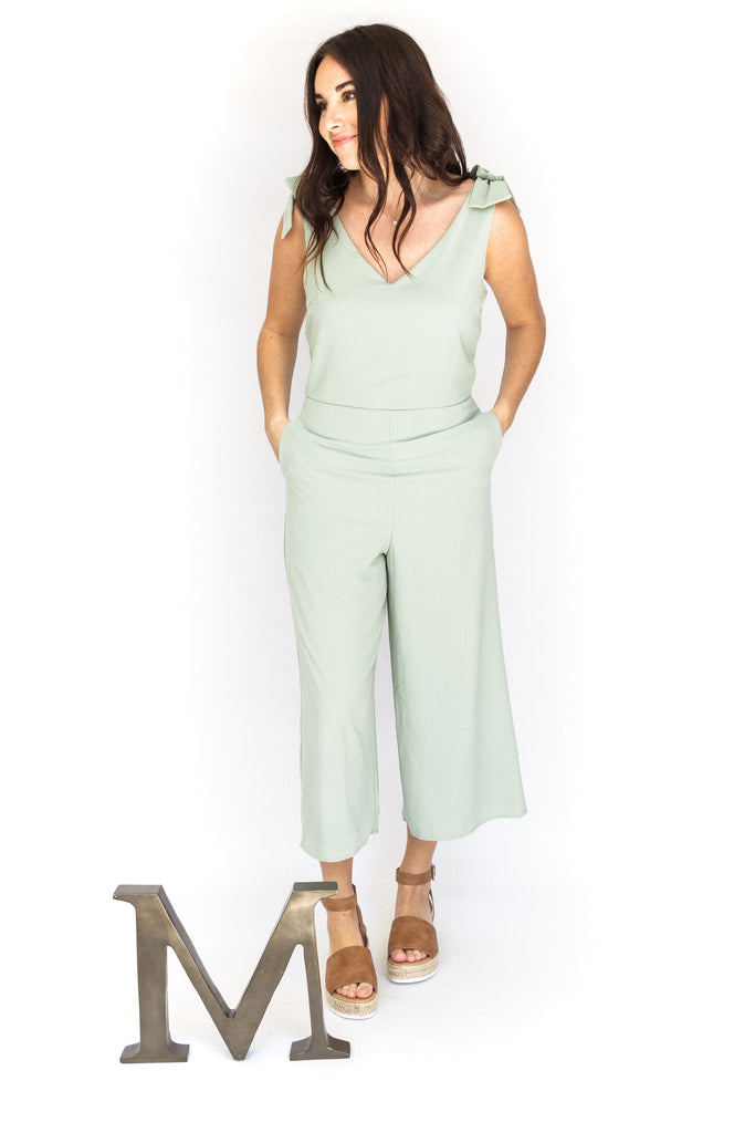 jumpsuit with shoulder ties