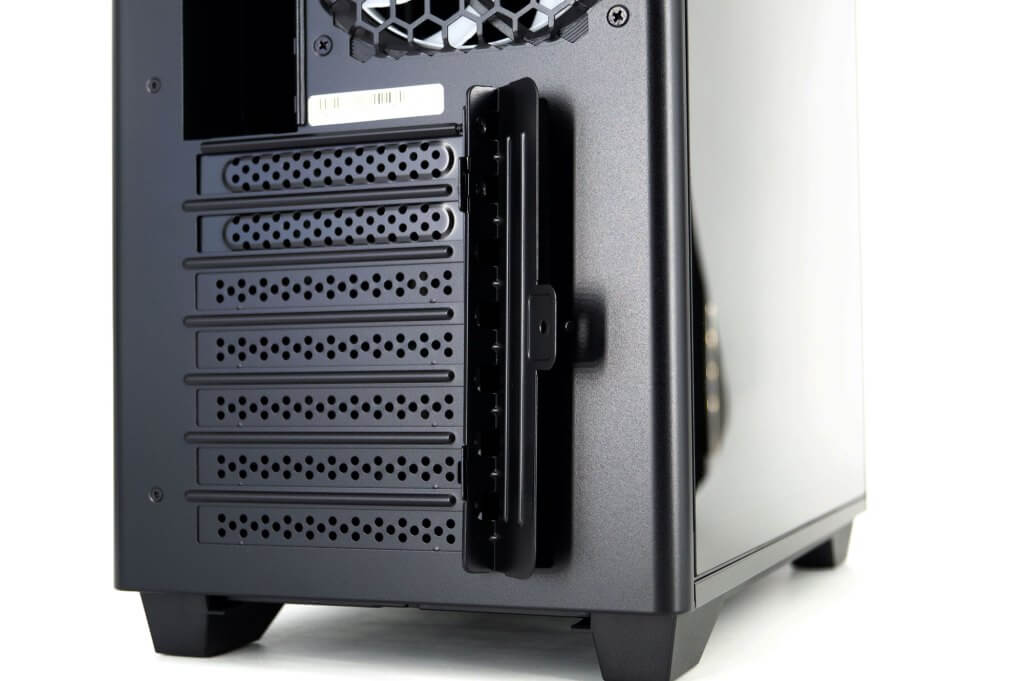 In Win A1 - Le nouveau boitier mini-ITX de la marque est de sortie