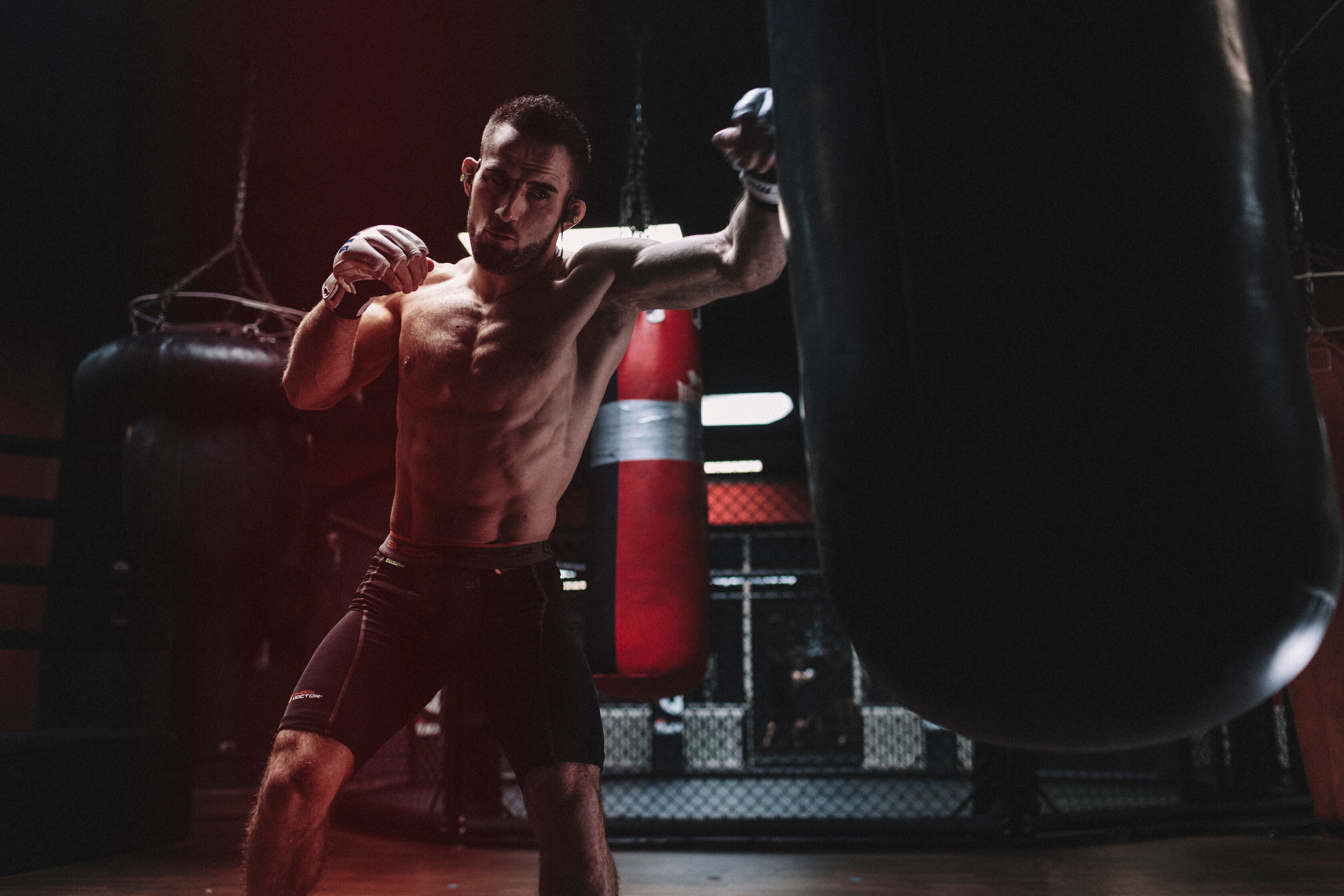 How to Create The Perfect MMA Home Training Program (For Beginners)