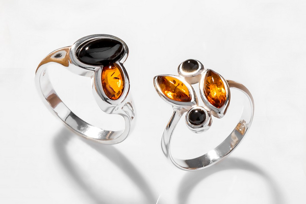 sterling-silver-whitby-jet-amber-rings